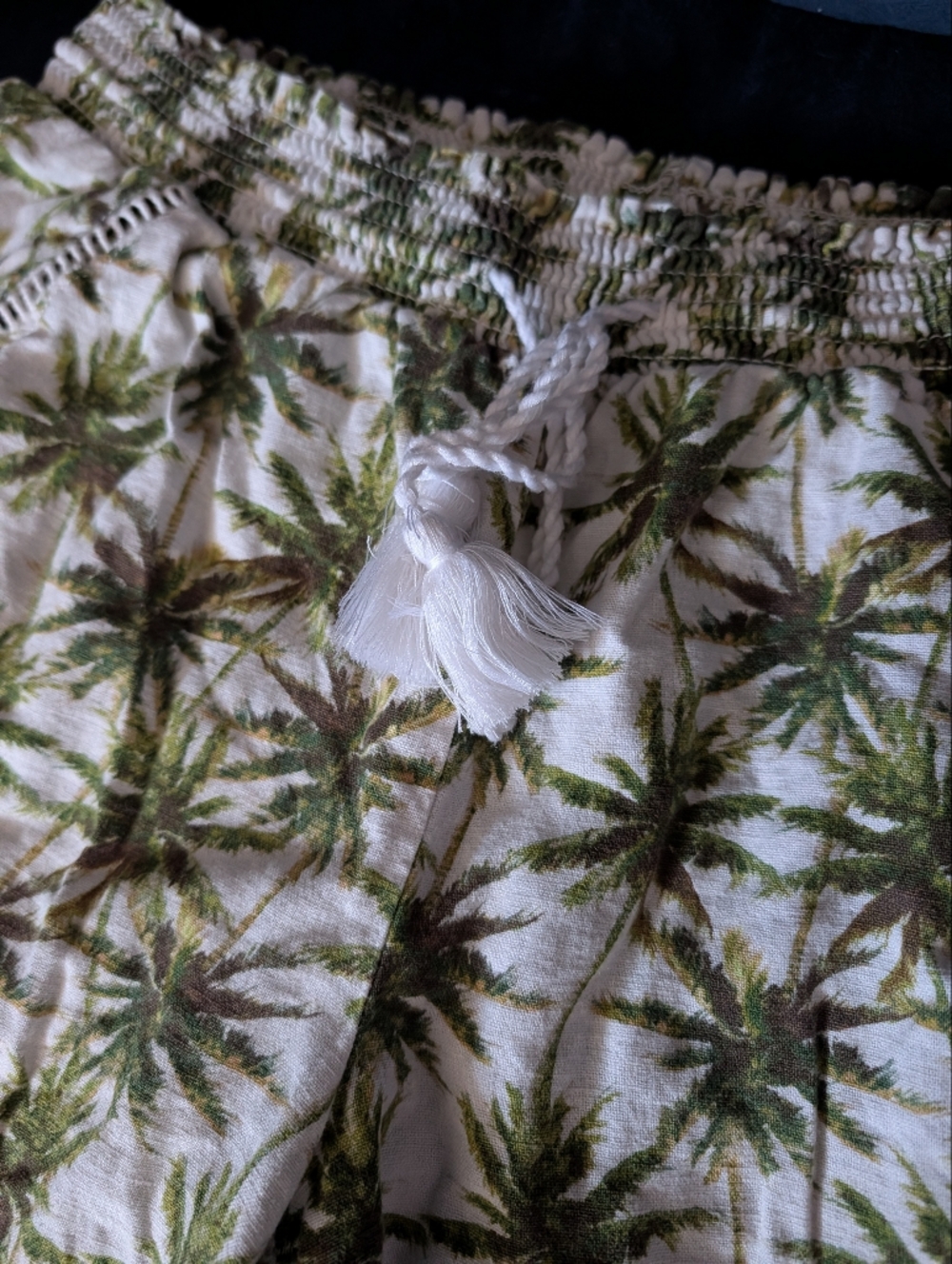 Briggs New York Palm-Print Shorts - White & Green 💛 - Picture 3 of 6